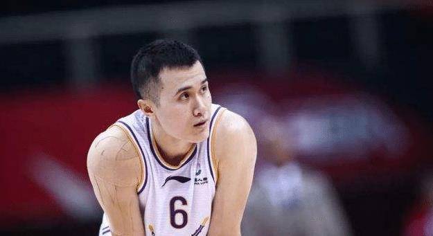 北控vs上海视频,一场让人直呼过瘾的CBA对决,我看了三遍 北控vs上海视频,一场让人直呼过瘾的CBA对决,我看了三遍