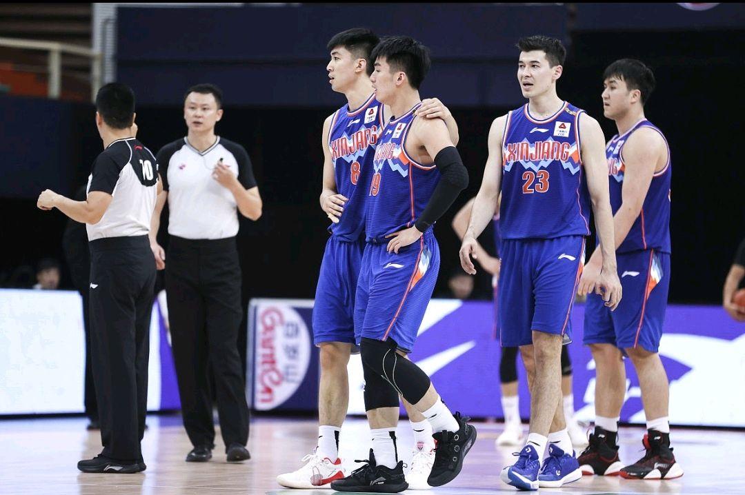 CBA上海VS北京直播，京沪大战，今晚谁主沉浮？
